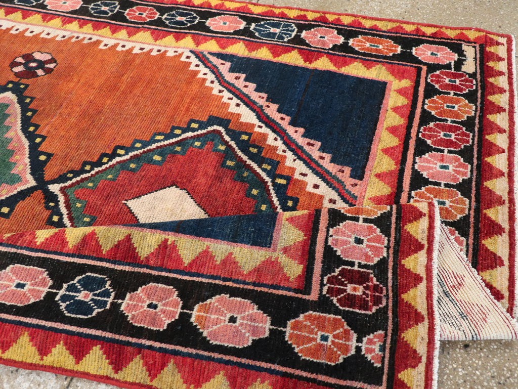 Vintage Persian Gabbeh Accent Rug, No.28012 - Staging