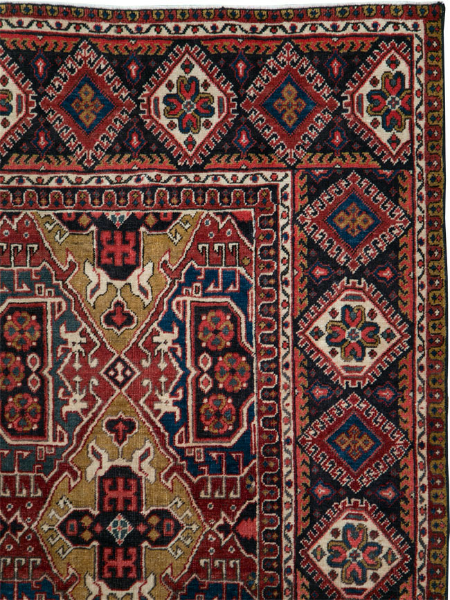 Vintage Persian Heriz Carpet, No.28022 - Staging