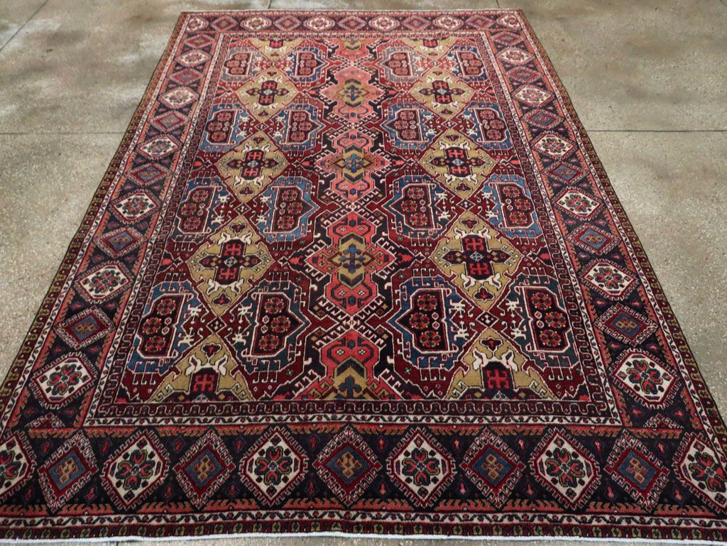 Vintage Persian Heriz Carpet, No.28022 - Staging
