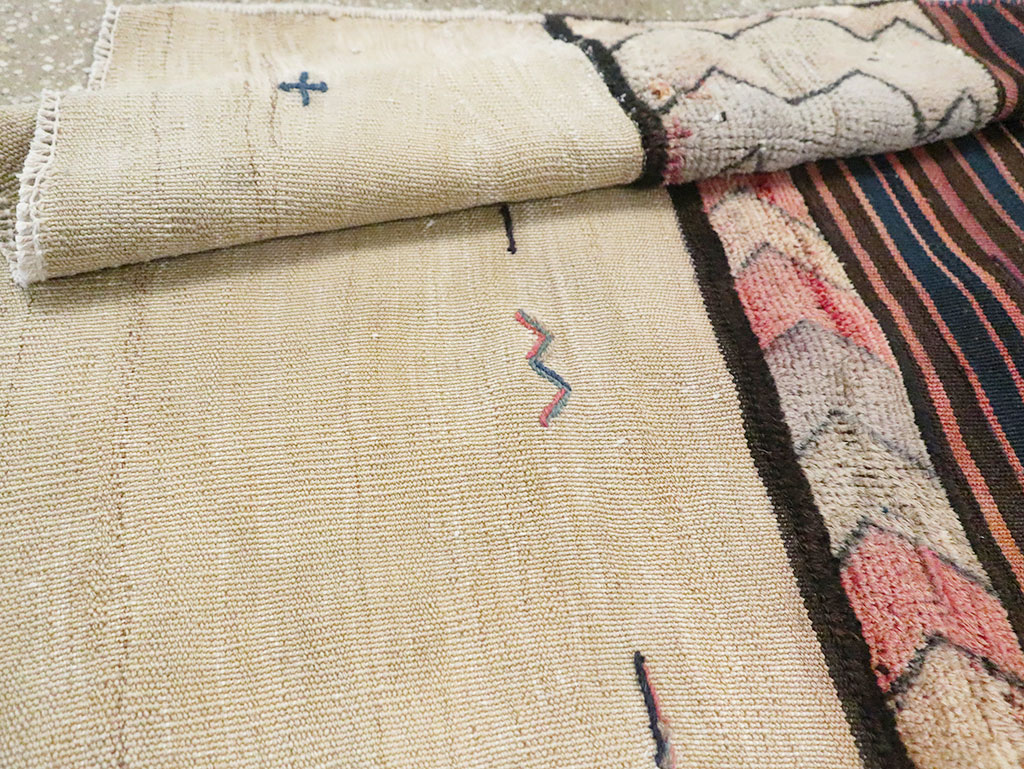 Vintage Persian Flatweave Kilim Throw Rug, No.28038 - Staging