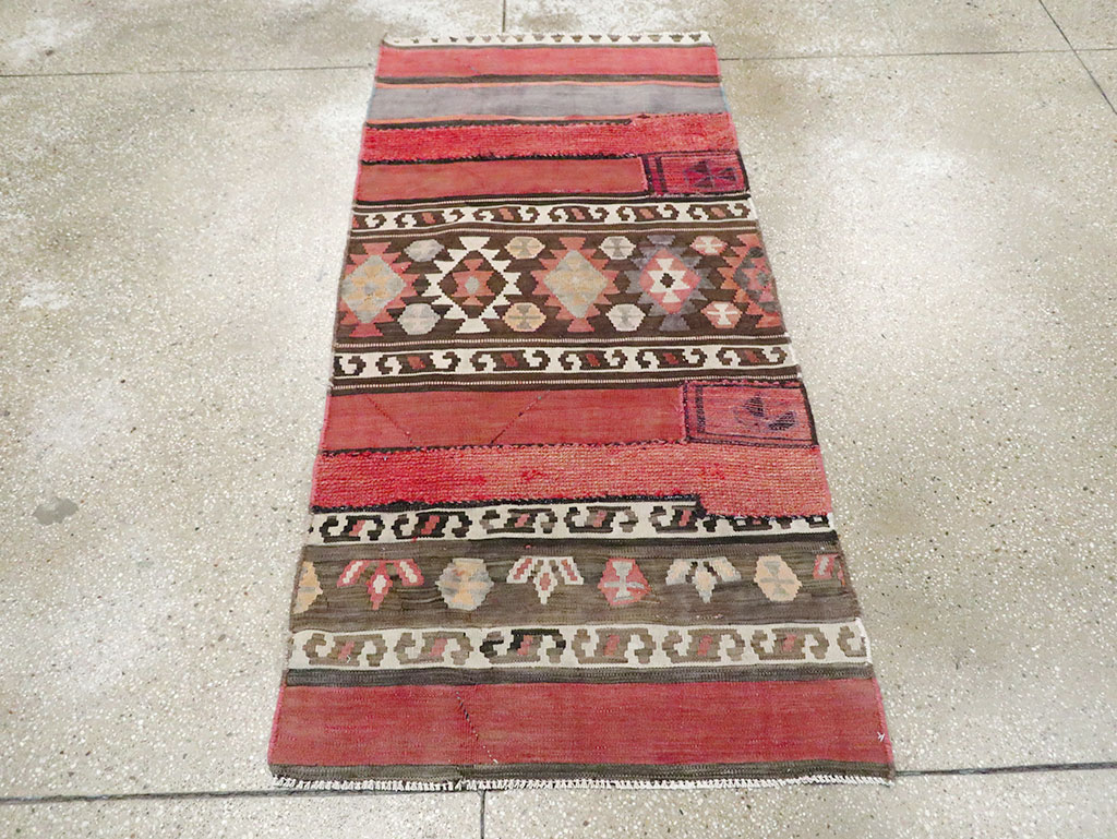 Vintage Persian Flatweave Kilim Throw Rug, No.28043 - Staging