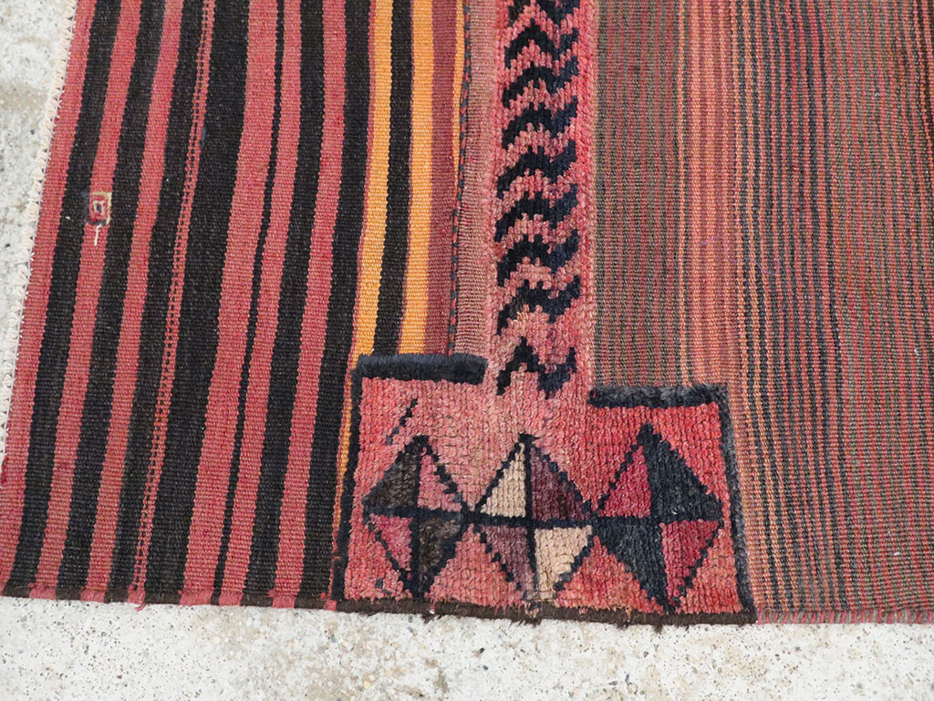 Vintage Persian Flatweave Kilim Throw Rug, No.28046 - Staging