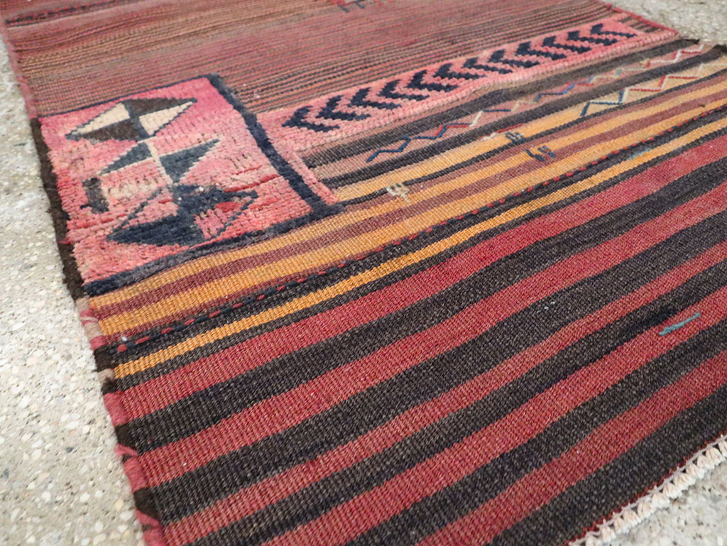 Vintage Persian Flatweave Kilim Throw Rug, No.28046 - Staging