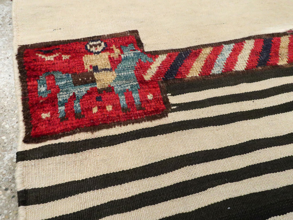 Mid-20th Century Persian Pictorial Kilim, No.28051 - Staging