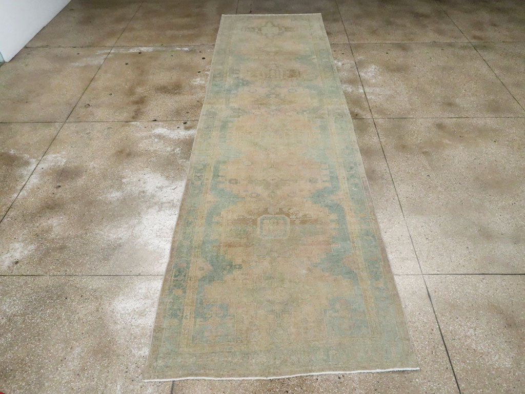 Vintage Persian Bakhtiari Gallery Rug, No.28058 - Staging