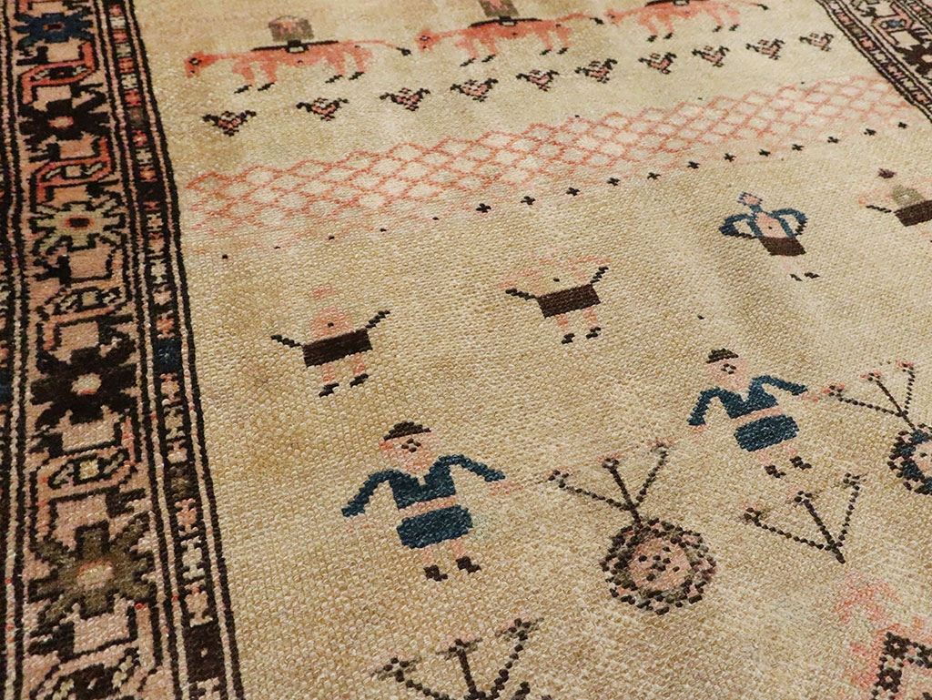 Antique Persian Serab Pictorial Runner, No.28065 - Staging