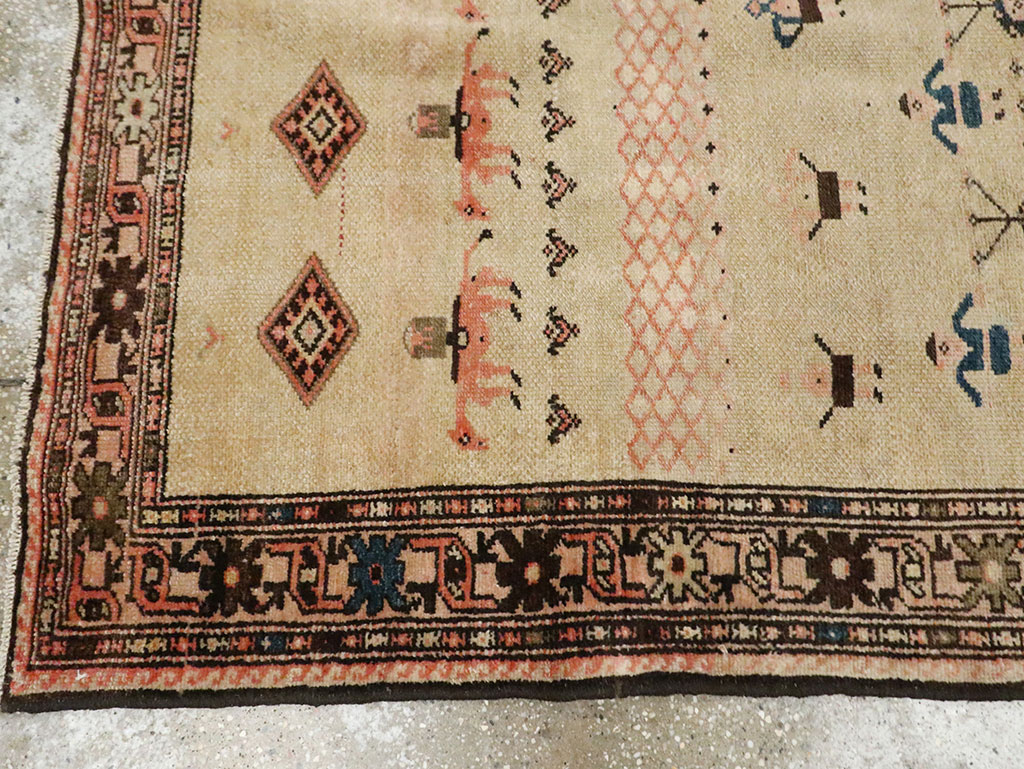 Antique Persian Serab Pictorial Runner, No.28065 - Staging