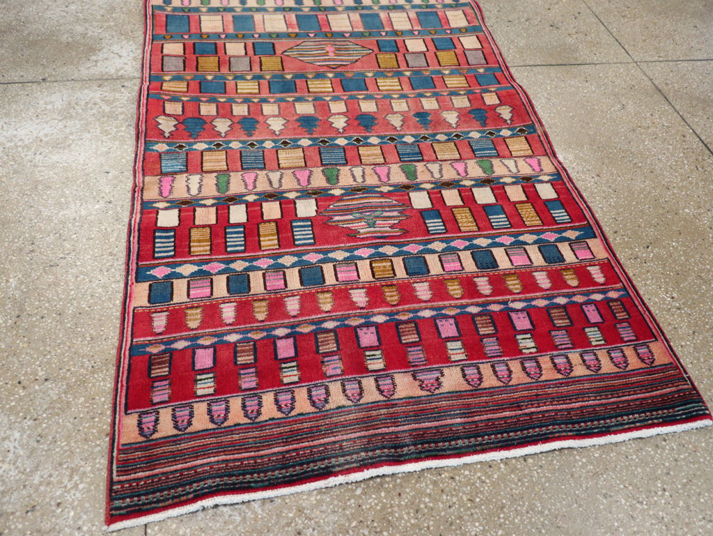 Vintage Persian Mashad Throw Rug, No.28067 - Staging