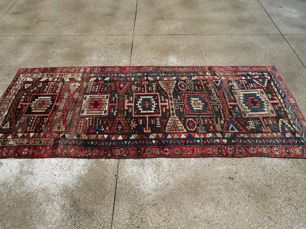 Vintage Northwest Persian Rug, No.28069 - Staging