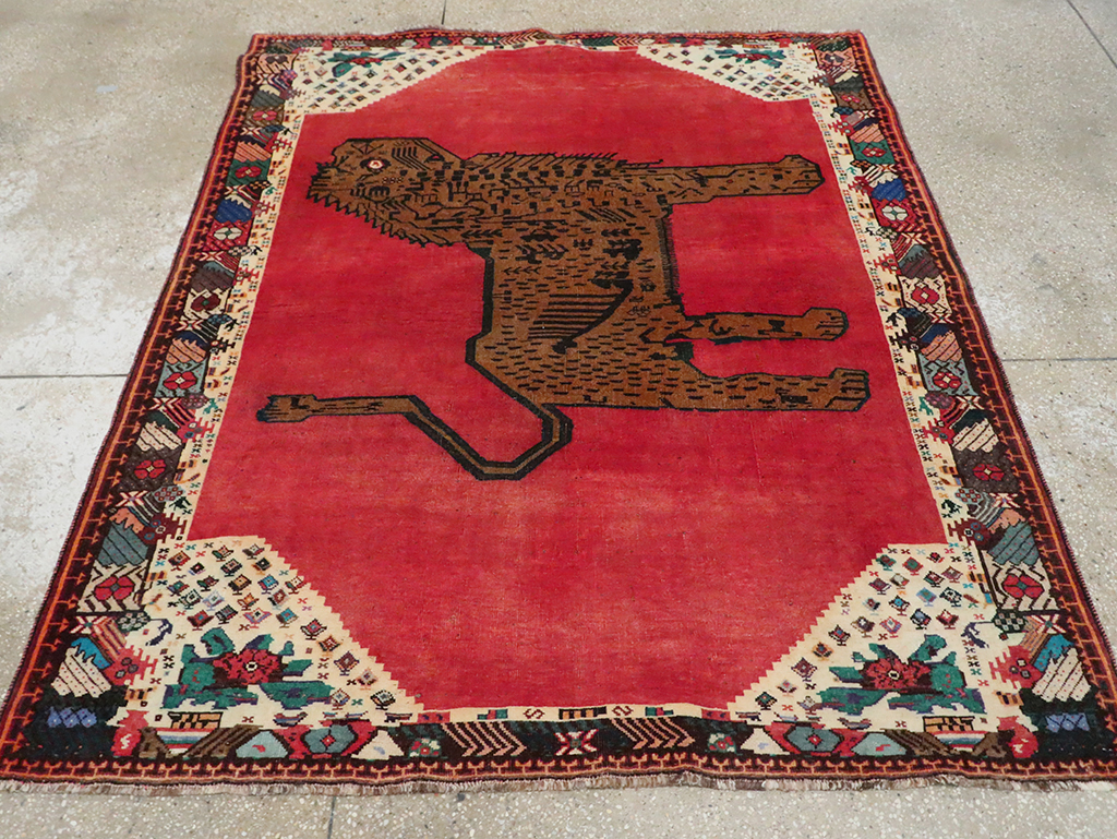 Vintage Pictorial Gabbeh Rug, No.28076 - Staging