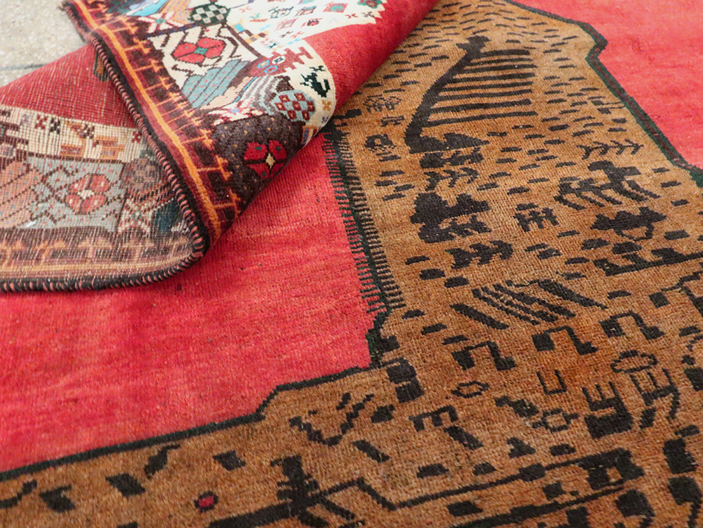 Vintage Pictorial Gabbeh Rug, No.28076 - Staging