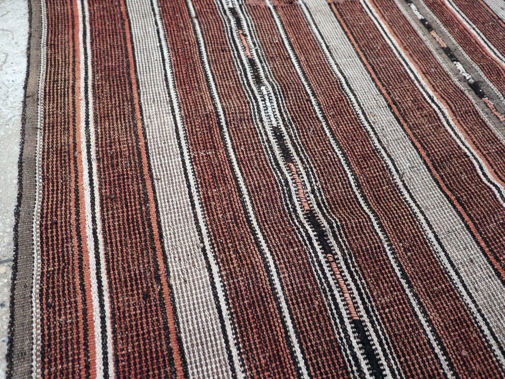 Vintage Persian Flatweave Kilim Accent Rug, No.28110 - Staging