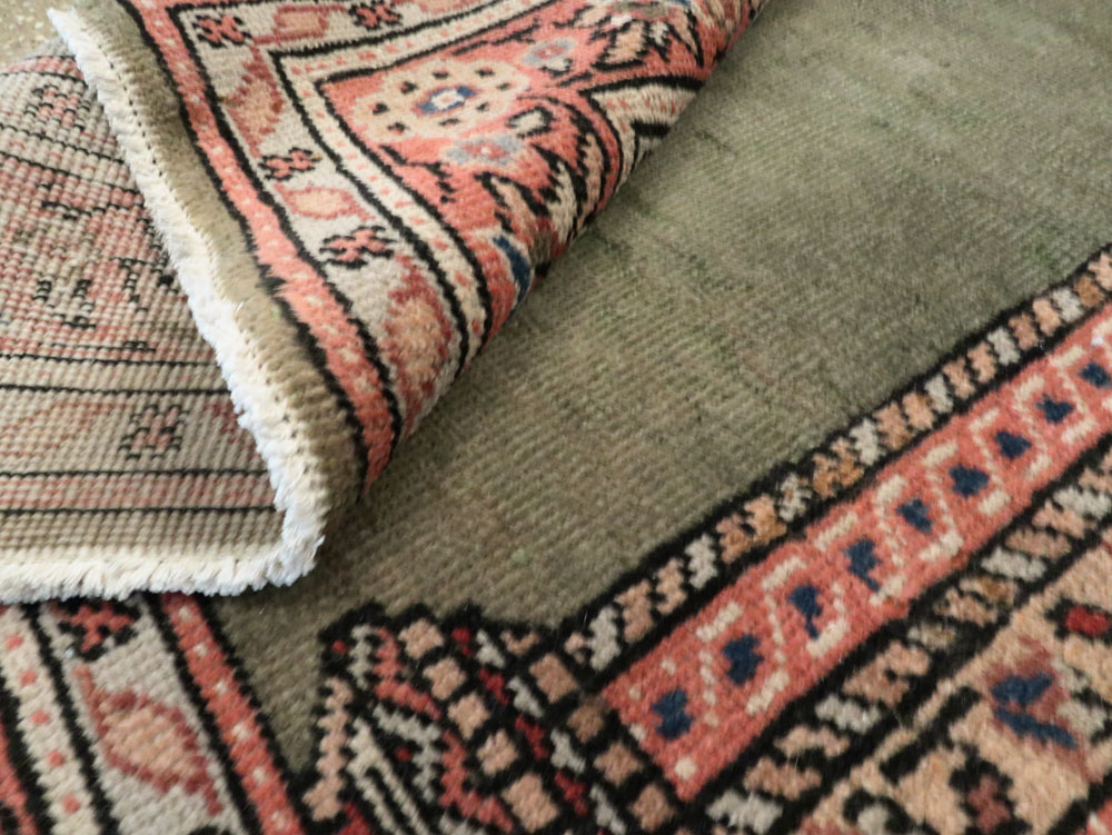 Vintage Turkish Sivas Rug, No.28116 - Staging