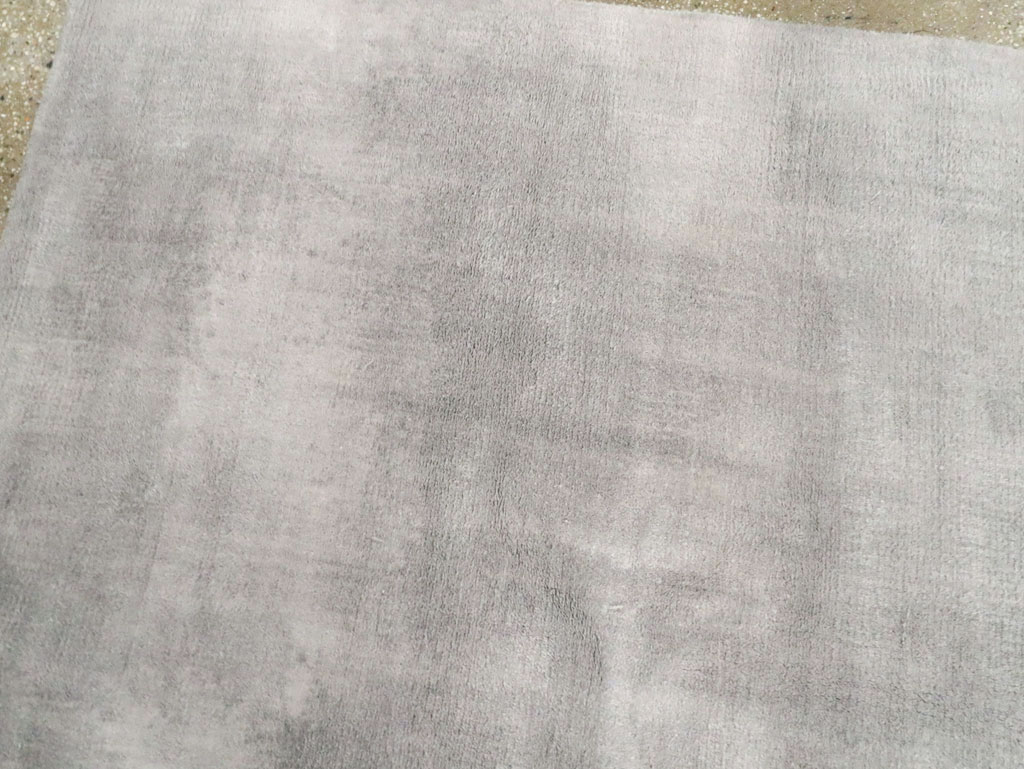 Modern Turkish Carpet, No.28127 - Staging