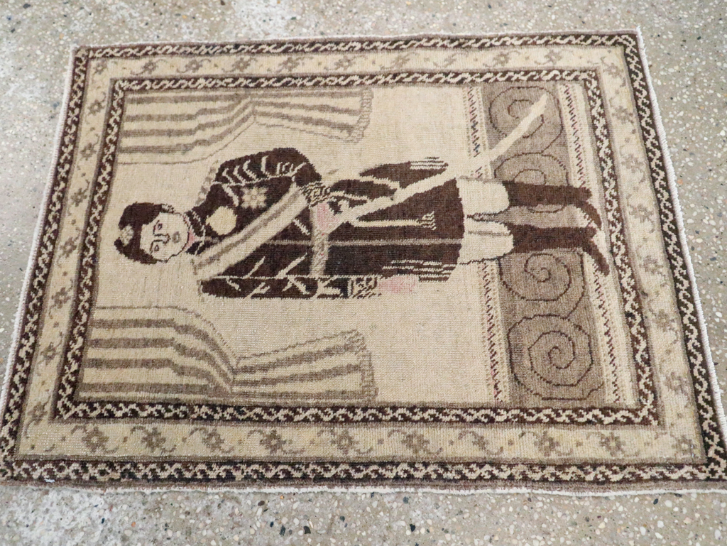 Vintage Persian Tabriz Pictorial Rug, No.28136 - Staging