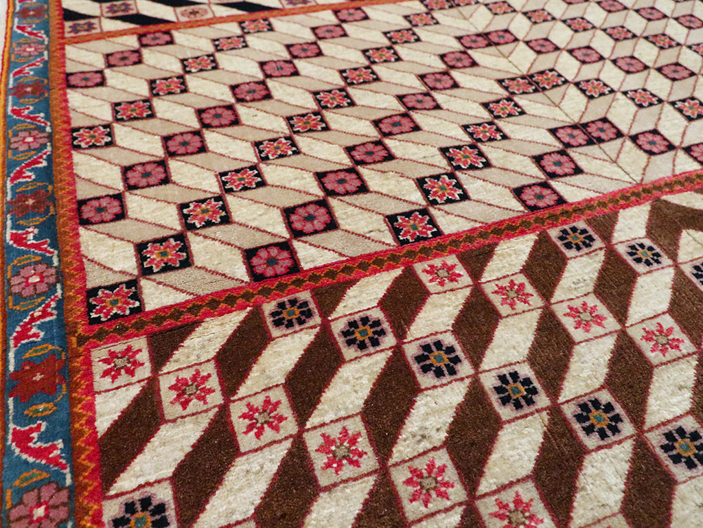 Vintage Persian Tabriz Rug, No.28151 - Staging