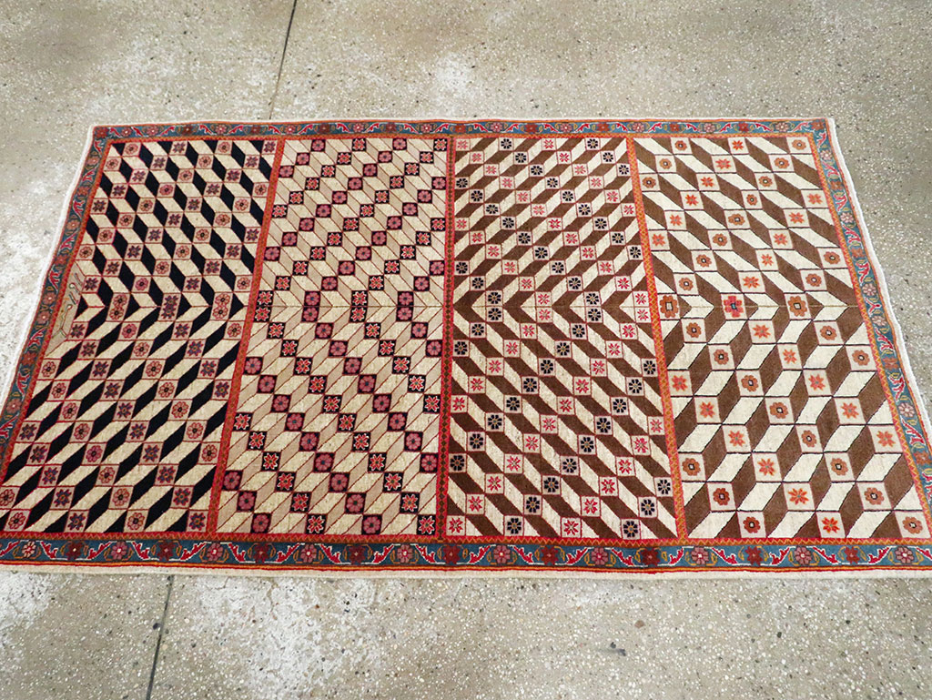 Vintage Persian Tabriz Rug, No.28151 - Staging