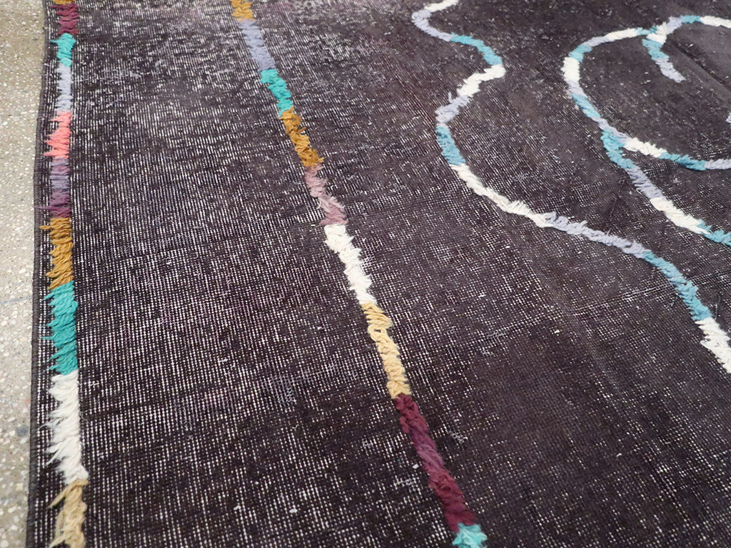 Modern Turkish Anatolian Distressed Room Size Carpet, No.28167 - Staging