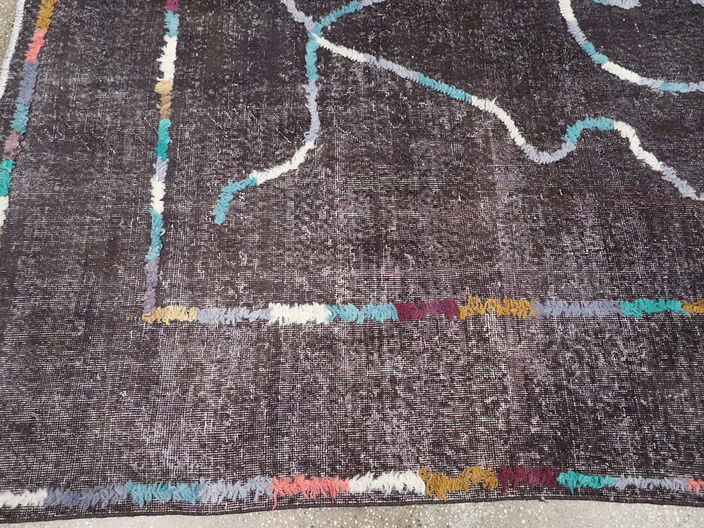 Modern Turkish Anatolian Distressed Room Size Carpet, No.28167 - Staging