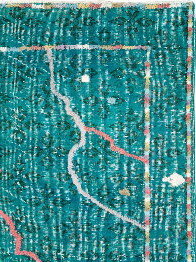 Modern Turkish Folk Rug, No.28169 - Staging