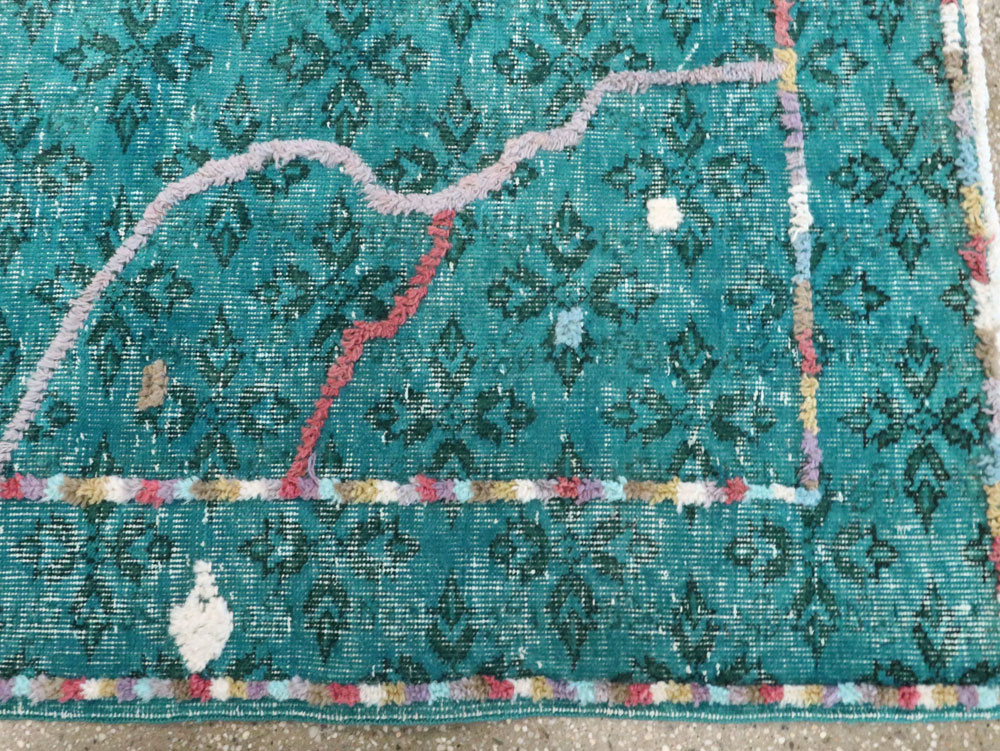 Modern Turkish Folk Rug, No.28169 - Staging
