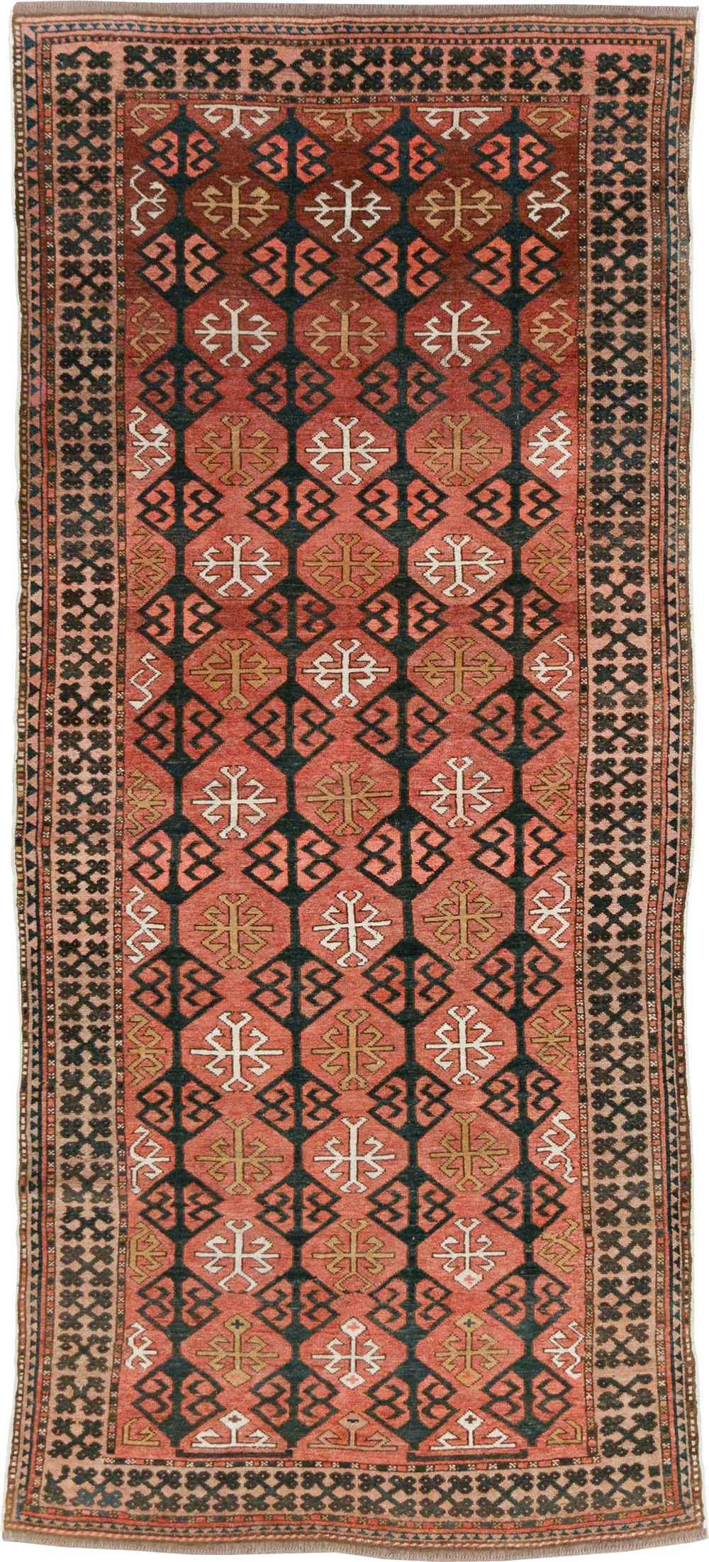 Vintage Kirghiz Gallery Carpet, No.28182 - Staging