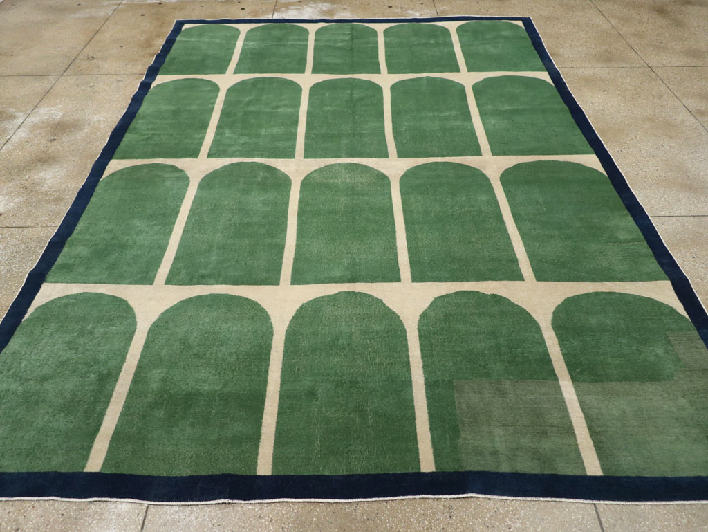 Vintage Turkish Art Deco Style Room Size Carpet, No.28191 - Staging