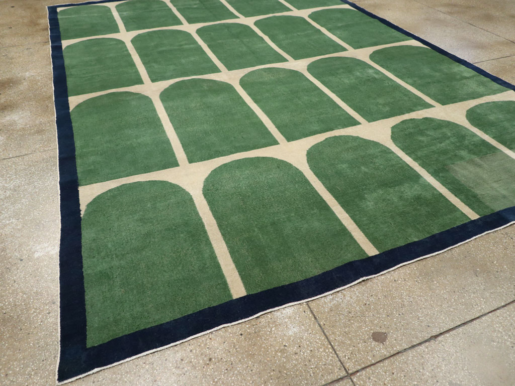 Vintage Turkish Art Deco Style Room Size Carpet, No.28191 - Staging