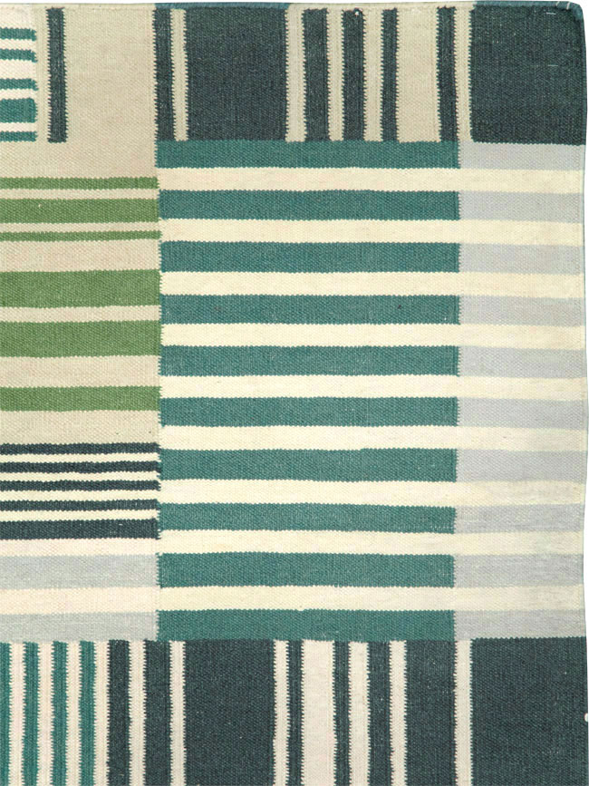 Modern Turkish Flatweave Accent Rug, No.28242 - Staging