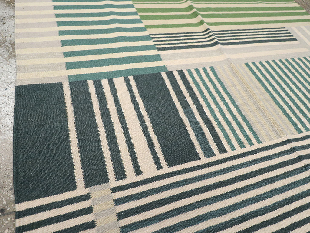 Modern Turkish Flatweave Accent Rug, No.28242 - Staging