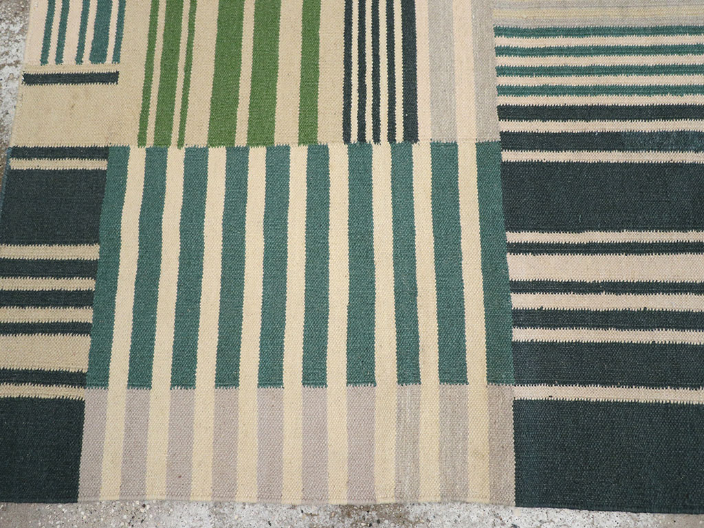 Modern Turkish Flatweave Accent Rug, No.28242 - Staging