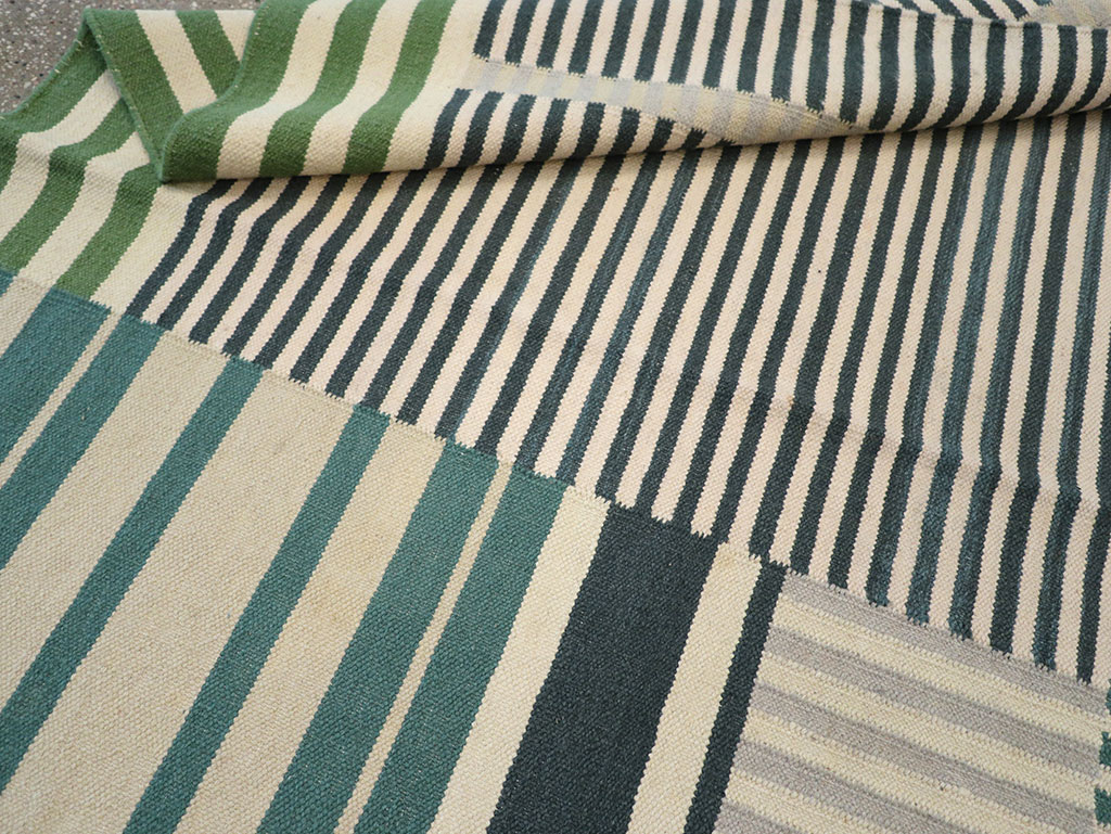 Modern Turkish Flatweave Accent Rug, No.28242 - Staging