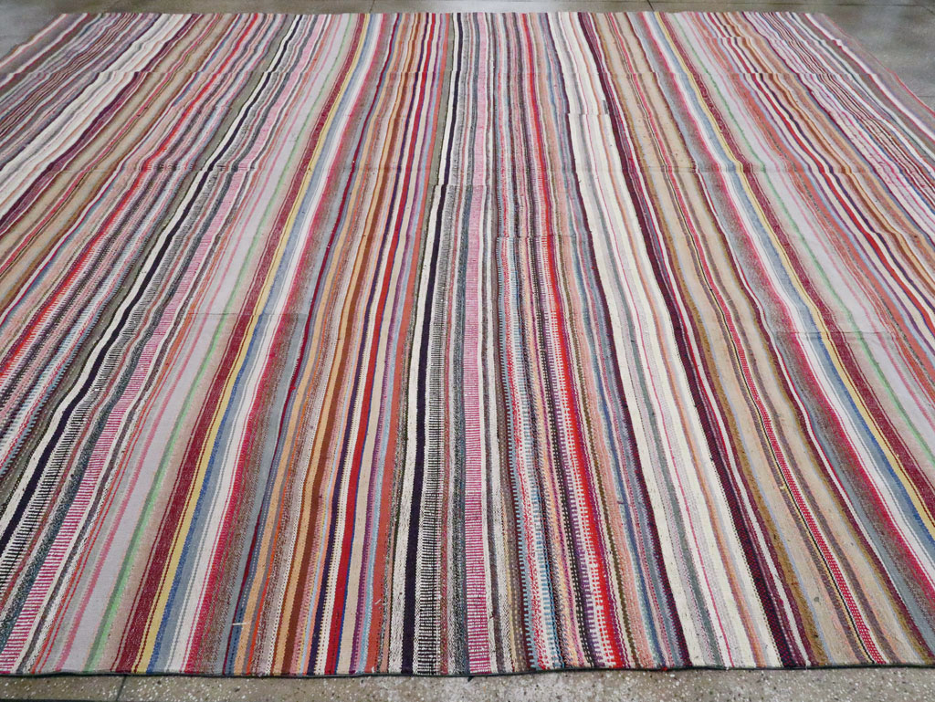 Vintage Turkish Flatweave Large Room Size Carpet, No.28250 - Staging