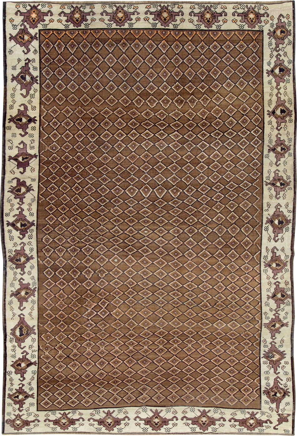 Vintage Anatolian Room Size Carpet, No.28267 - Staging