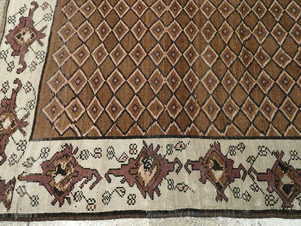 Vintage Anatolian Room Size Carpet, No.28267 - Staging