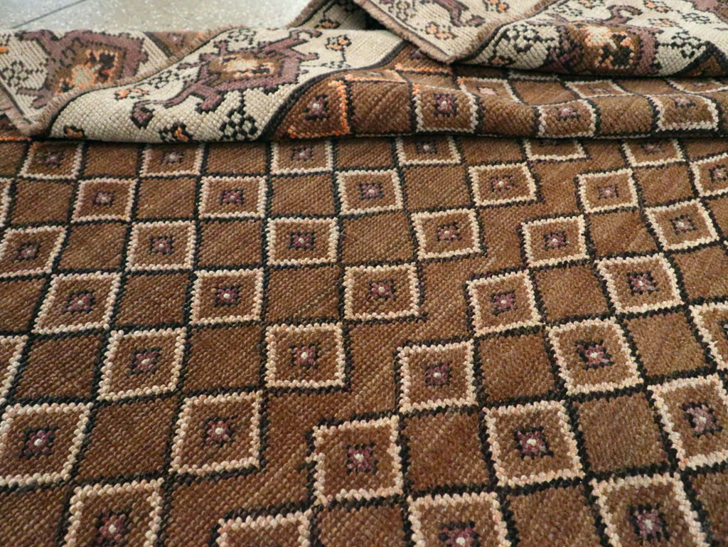 Vintage Anatolian Room Size Carpet, No.28267 - Staging