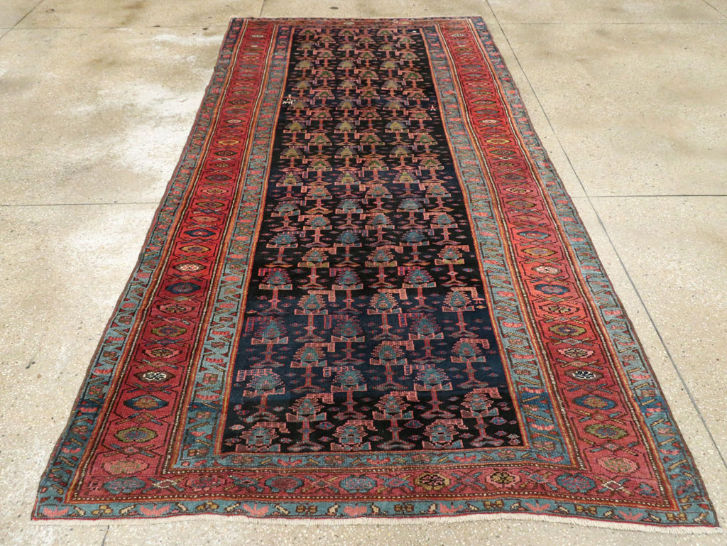 Antique Kurd Bidjar Gallery Carpet, No.28279 - Staging