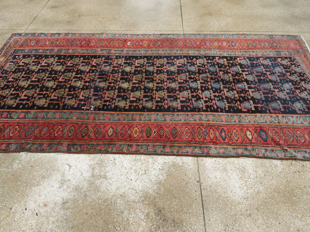 Antique Kurd Bidjar Gallery Carpet, No.28279 - Staging