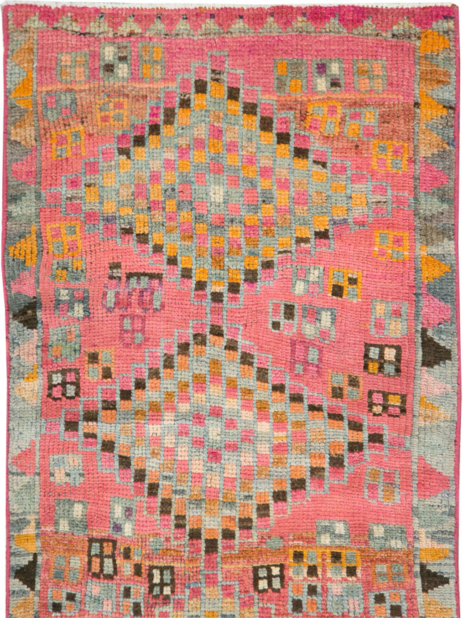 Vintage Turkish Anatolian Runner, No.28289 - Staging