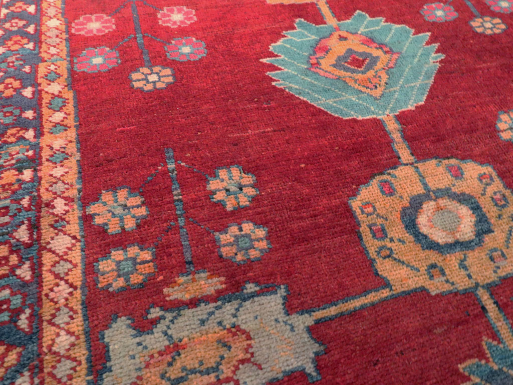 Vintage Persian Mahal Rug, No.28290 - Staging