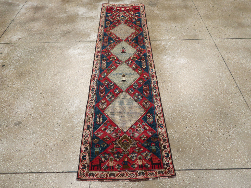 Vintage Persian Mahal Runner, No.28301 - Staging