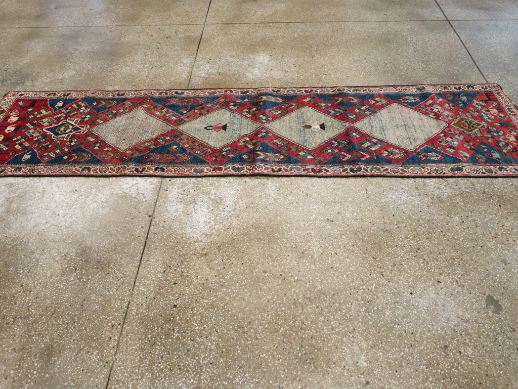 Vintage Persian Mahal Runner, No.28301 - Staging