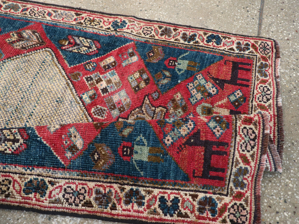 Vintage Persian Mahal Runner, No.28301 - Staging