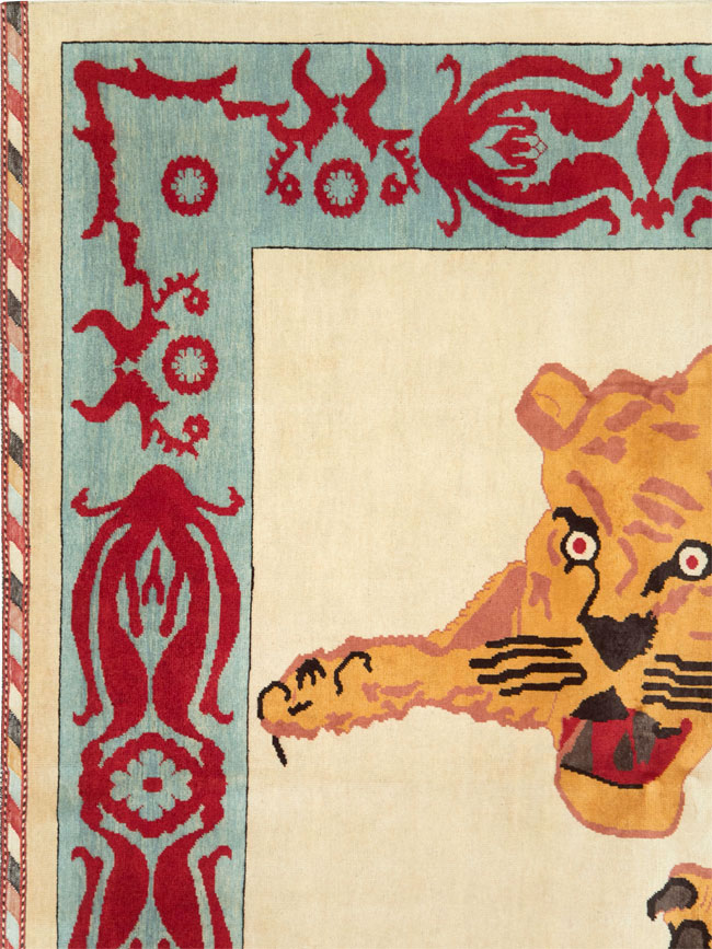 Modern Turkish Pictorial Carpet, No.28351 - Staging