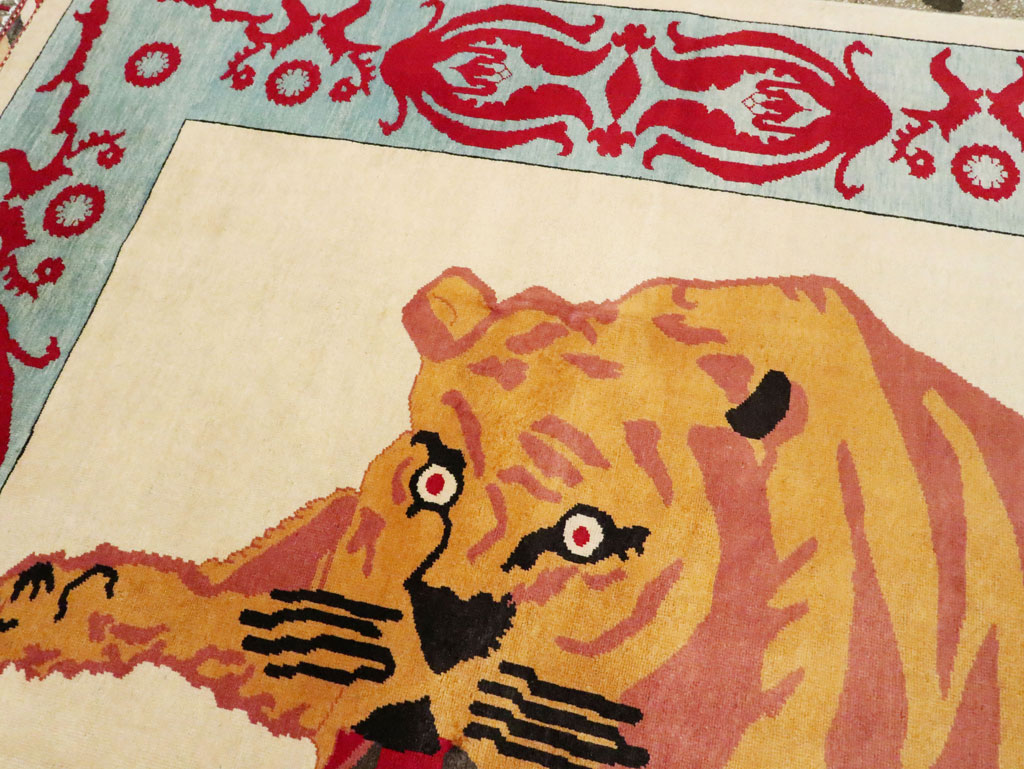 Modern Turkish Pictorial Carpet, No.28351 - Staging