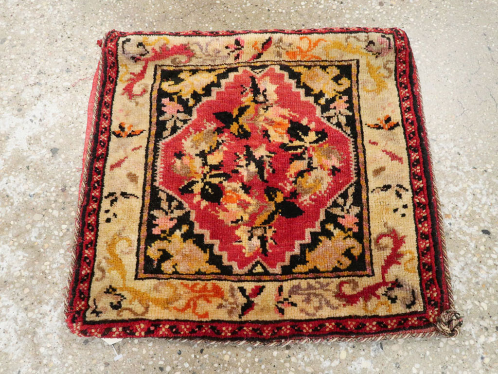 Vintage Caucasian Karabagh Bag, No.28356 - Staging