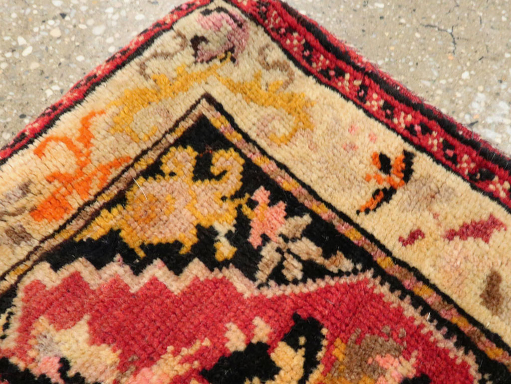 Vintage Caucasian Karabagh Bag, No.28356 - Staging