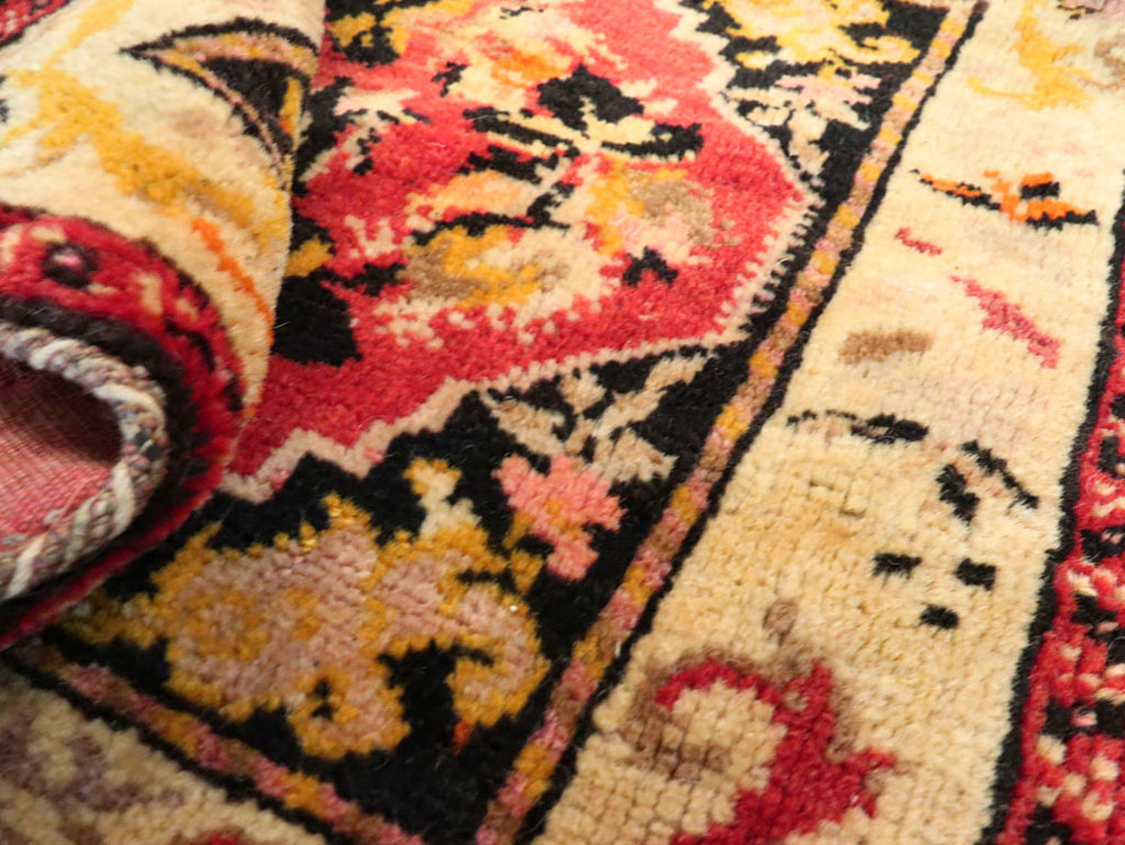 Vintage Caucasian Karabagh Bag, No.28356 - Staging