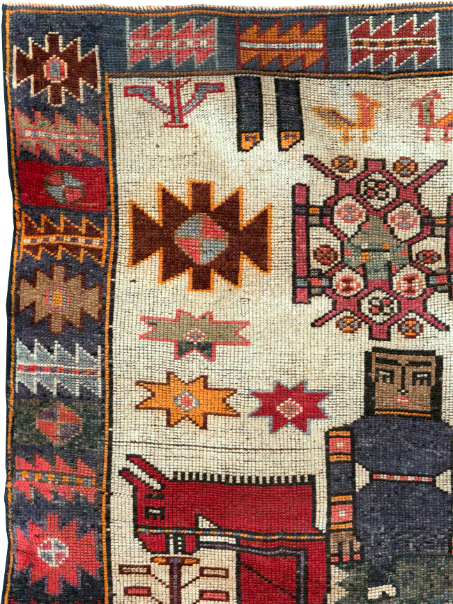 Vintage Persian Bakhtiari Rug, No.28361 - Staging