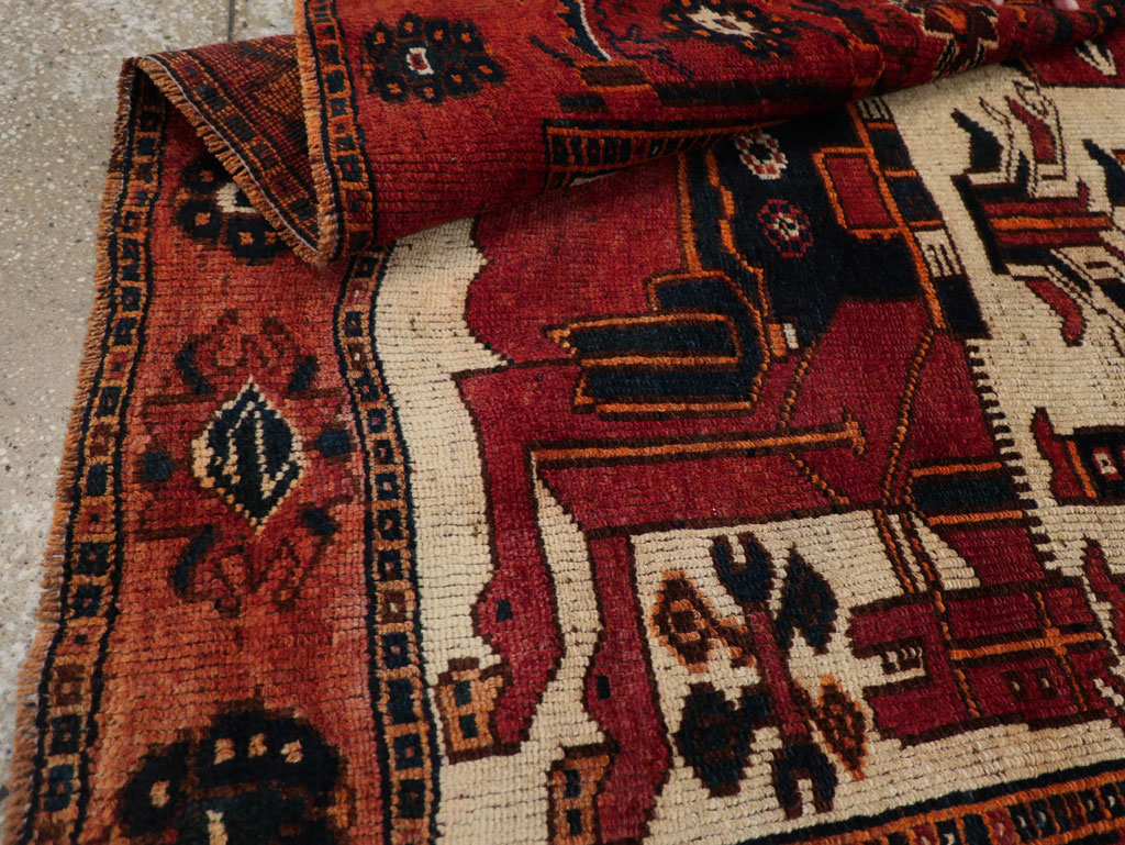 Vintage Persian Bakhtiari Pictorial Rug, No.28365 - Staging